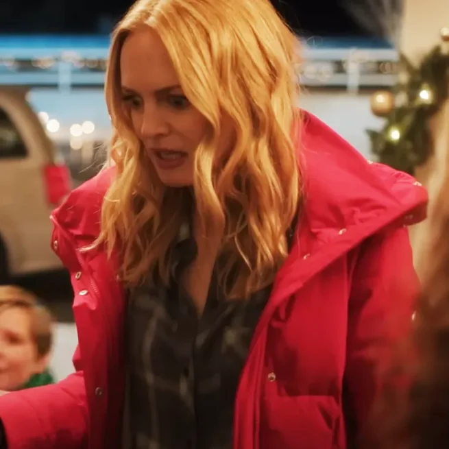 Best-Christmas-Ever-2023-Heather-Graham-Puffer-Red-Jacket-655x655 Best-Christmas-Ever-2023-Heather-Graham-Puffer-Red-Jacket-655x655