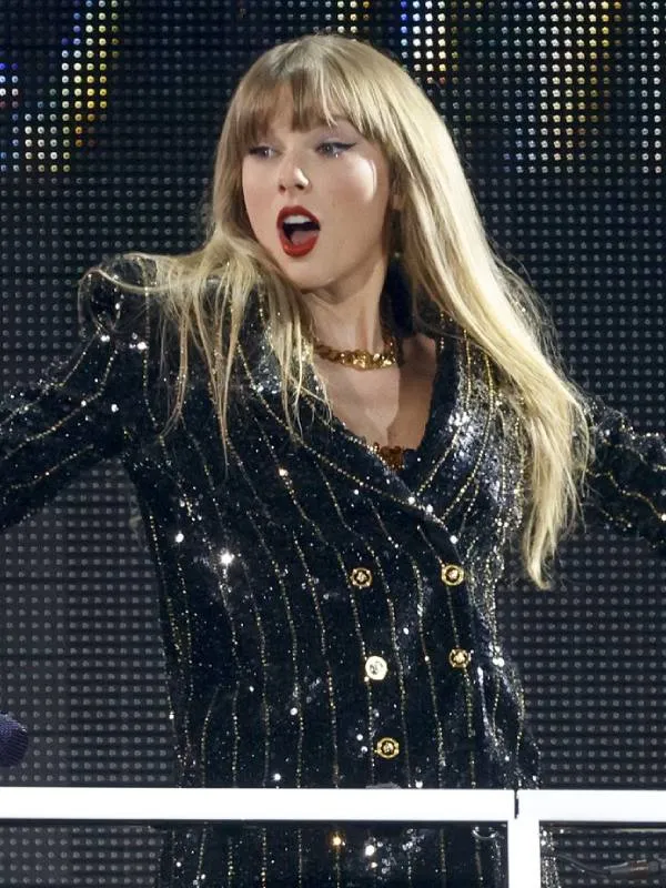 Taylor Swift The Eras Tour 2023 Black Coat Taylor Swift The Eras Tour 2023 Coat